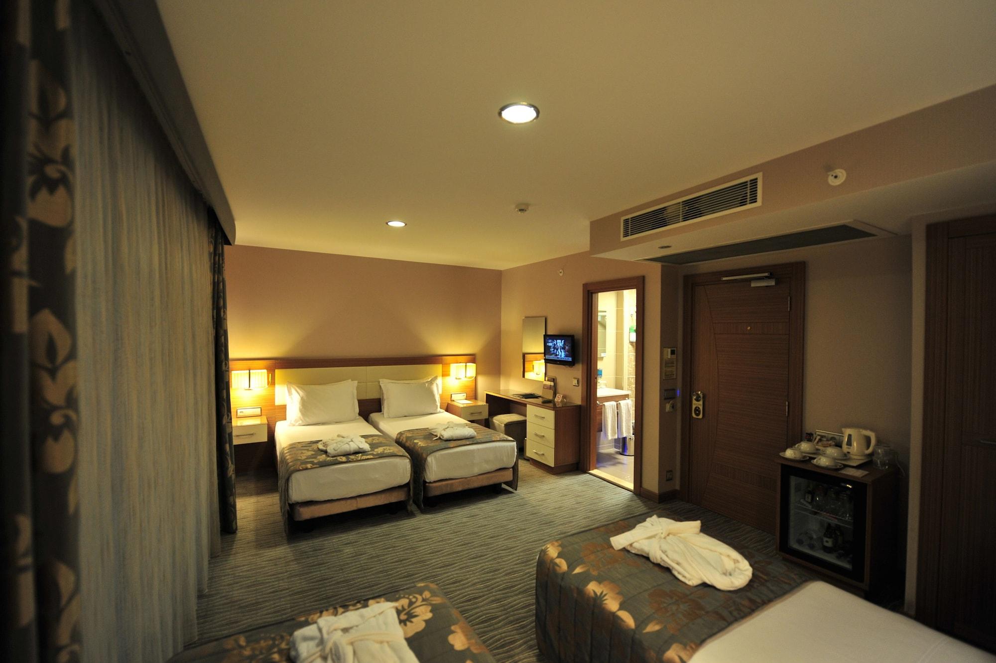 Yasmak Comfort Pensiune 3*